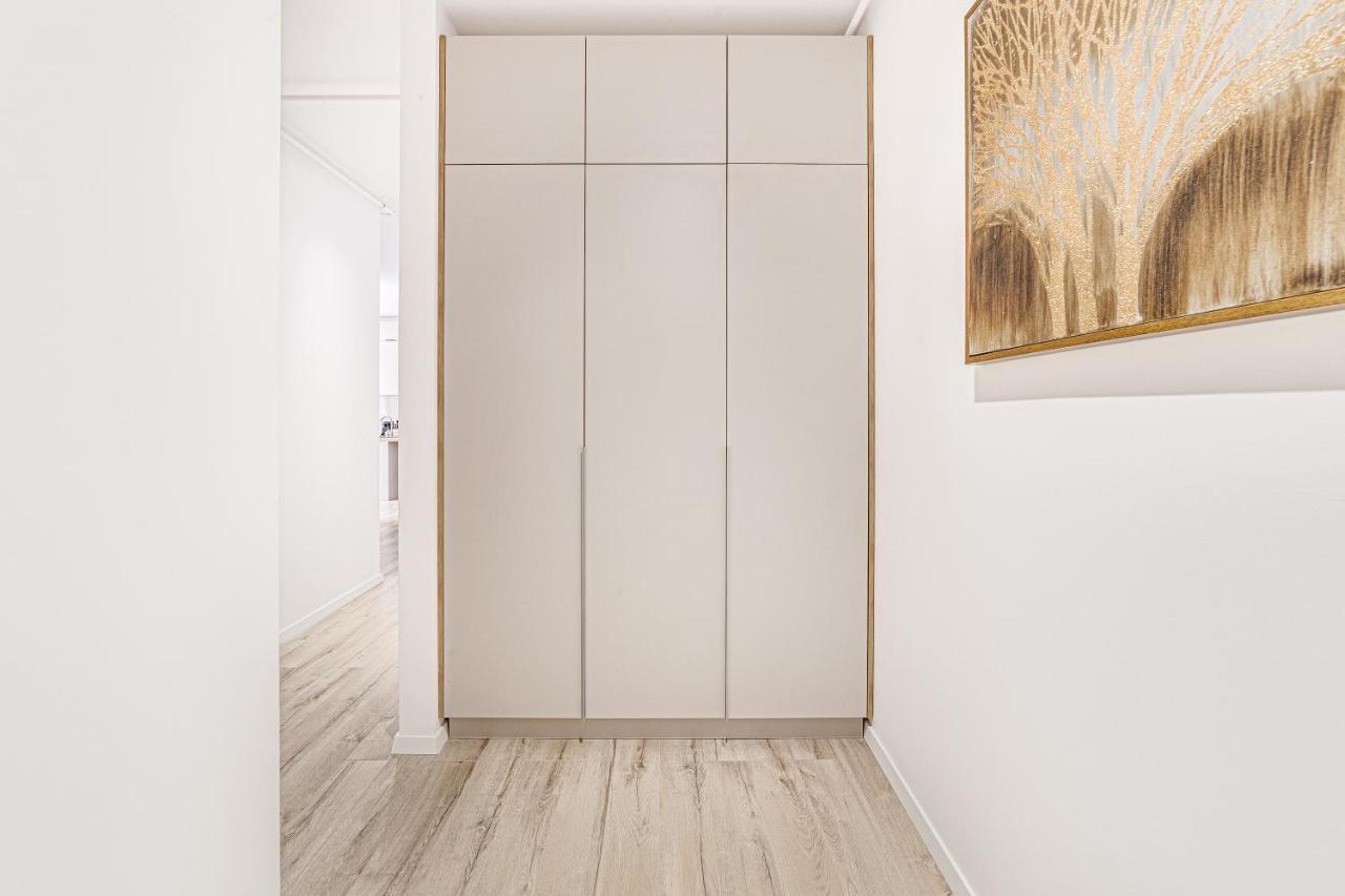 Elegant Apartment Near Afi & Atrium Mall Αράντ Εξωτερικό φωτογραφία