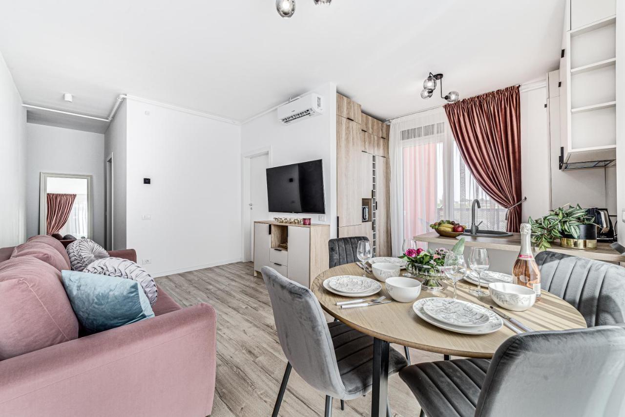 Elegant Apartment Near Afi & Atrium Mall Αράντ Εξωτερικό φωτογραφία